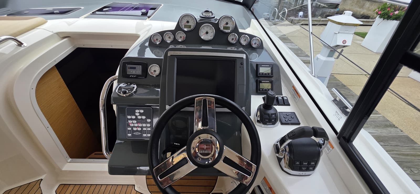 2015 Bavaria Sport 360 Hardtop