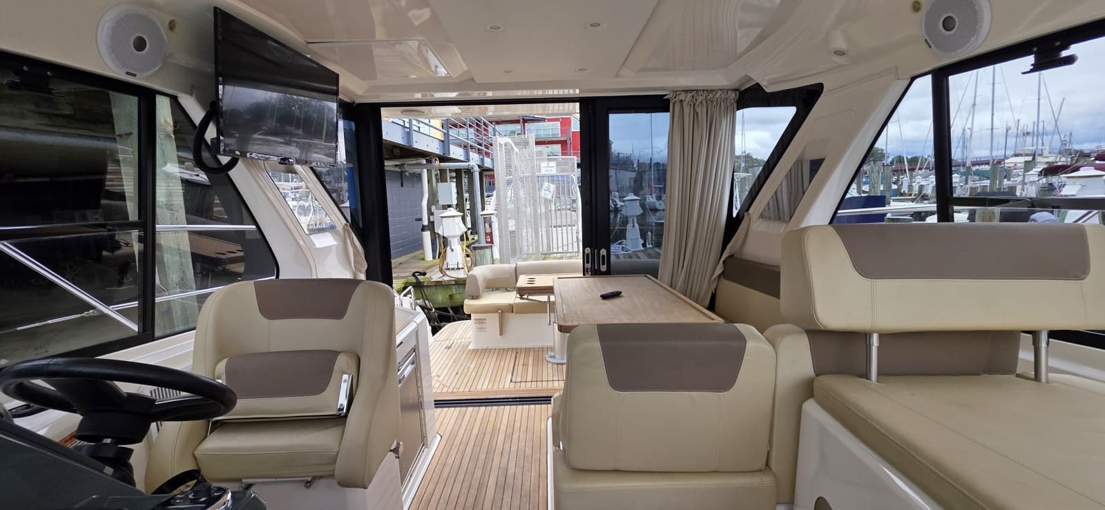 2015 Bavaria Sport 360 Hardtop