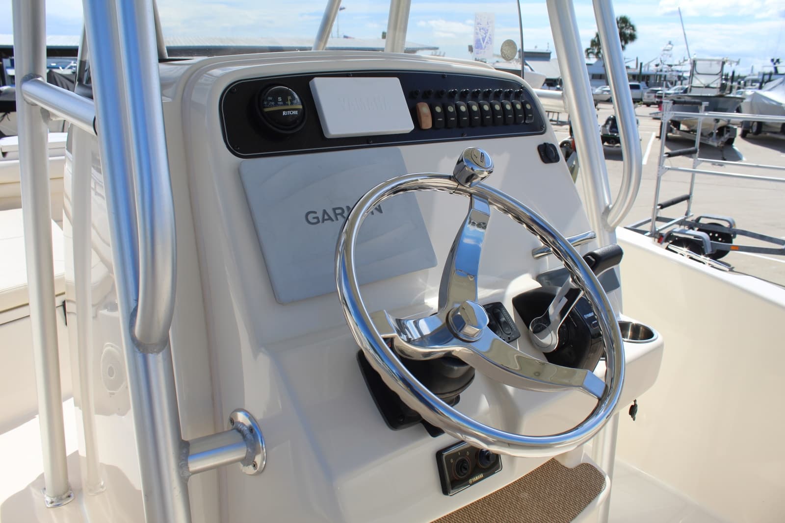 2015 Grady-White Fisherman 209