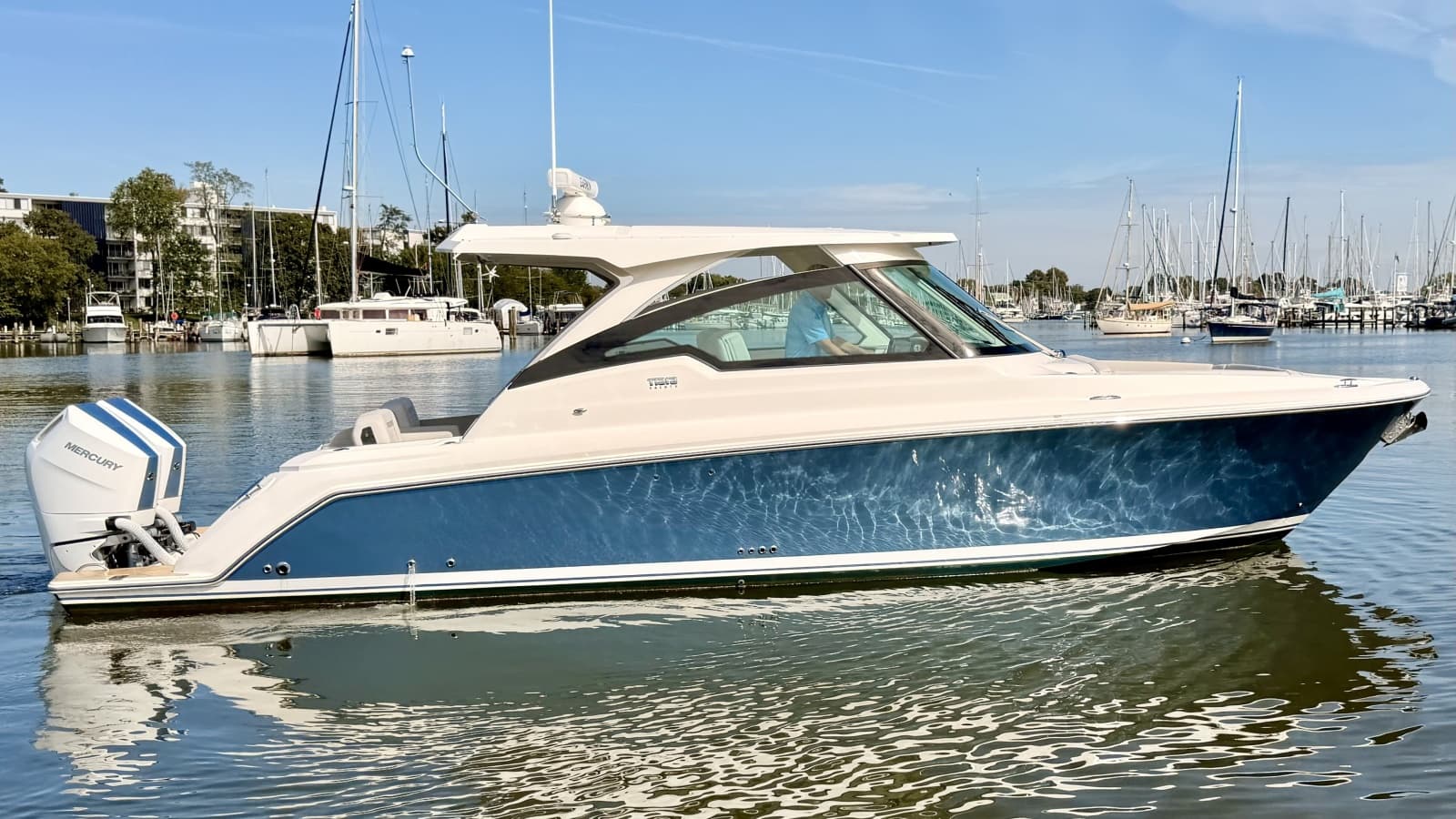 2026 Tiara Yachts 34 LX