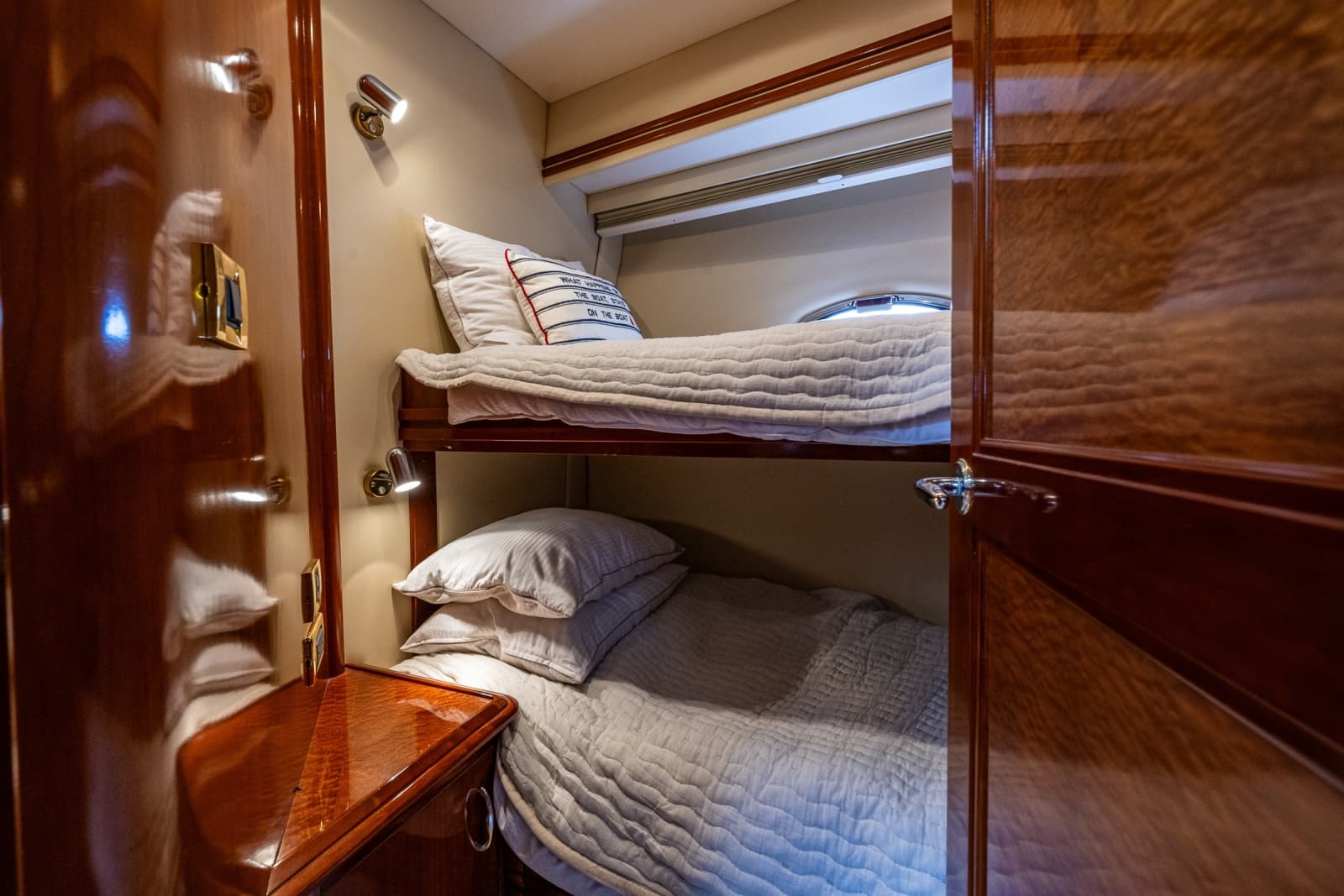 2003 Carver 530 Voyager Pilothouse