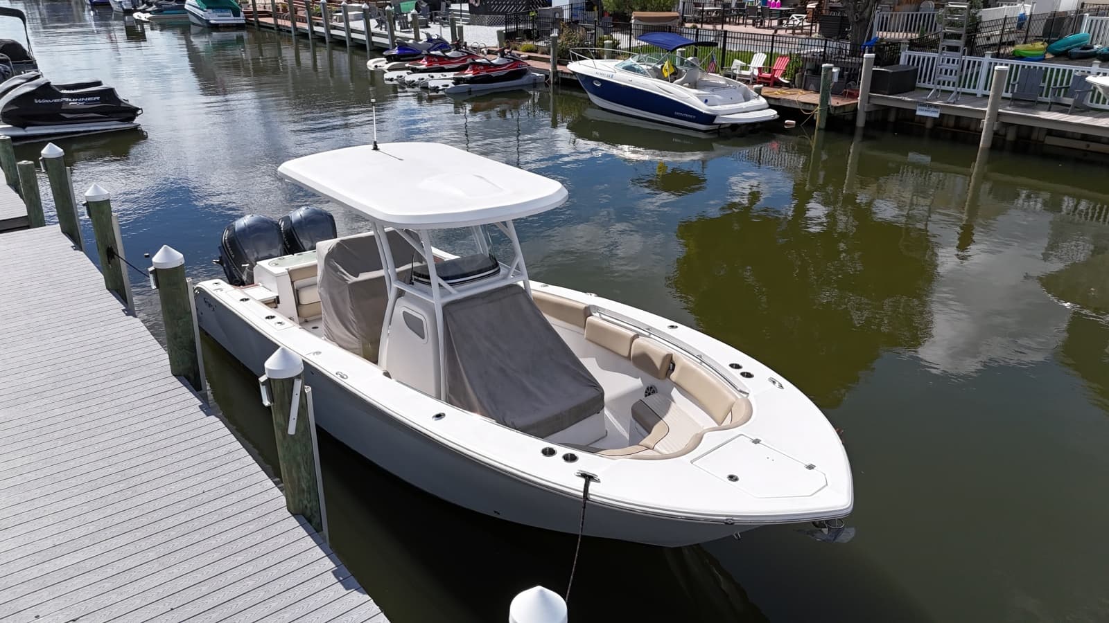 2017 Sea Fox 288 Commander