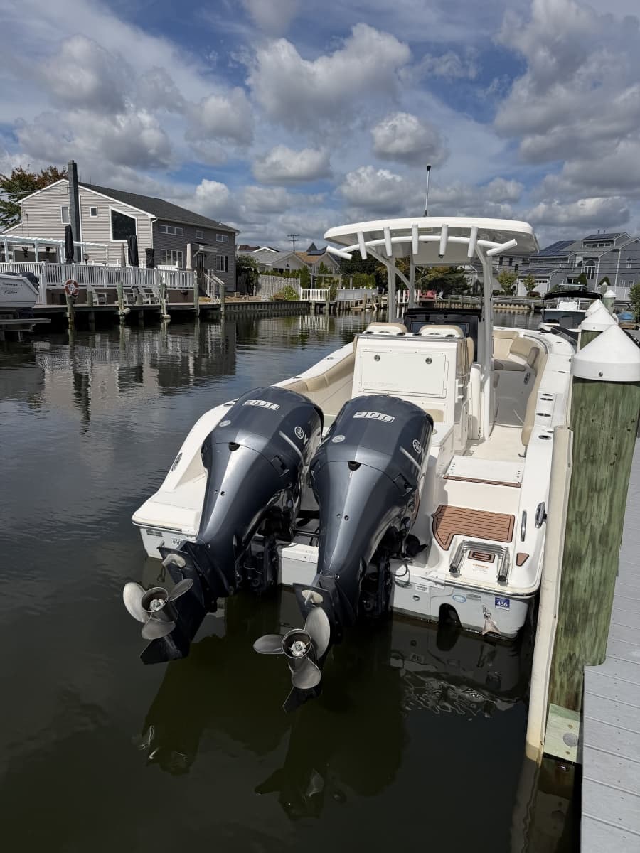 2017 Sea Fox 288 Commander