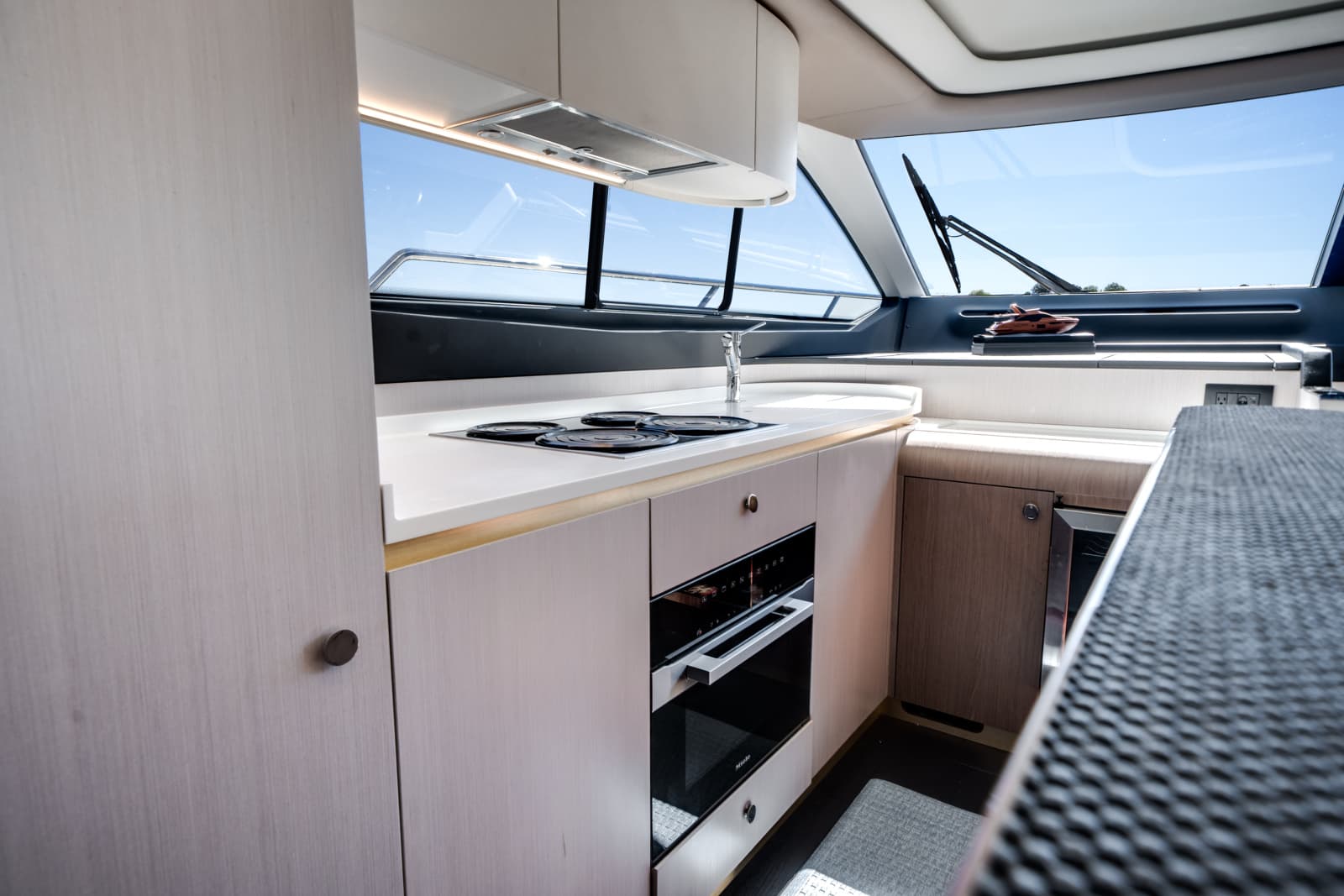 2024 Azimut FLY 60