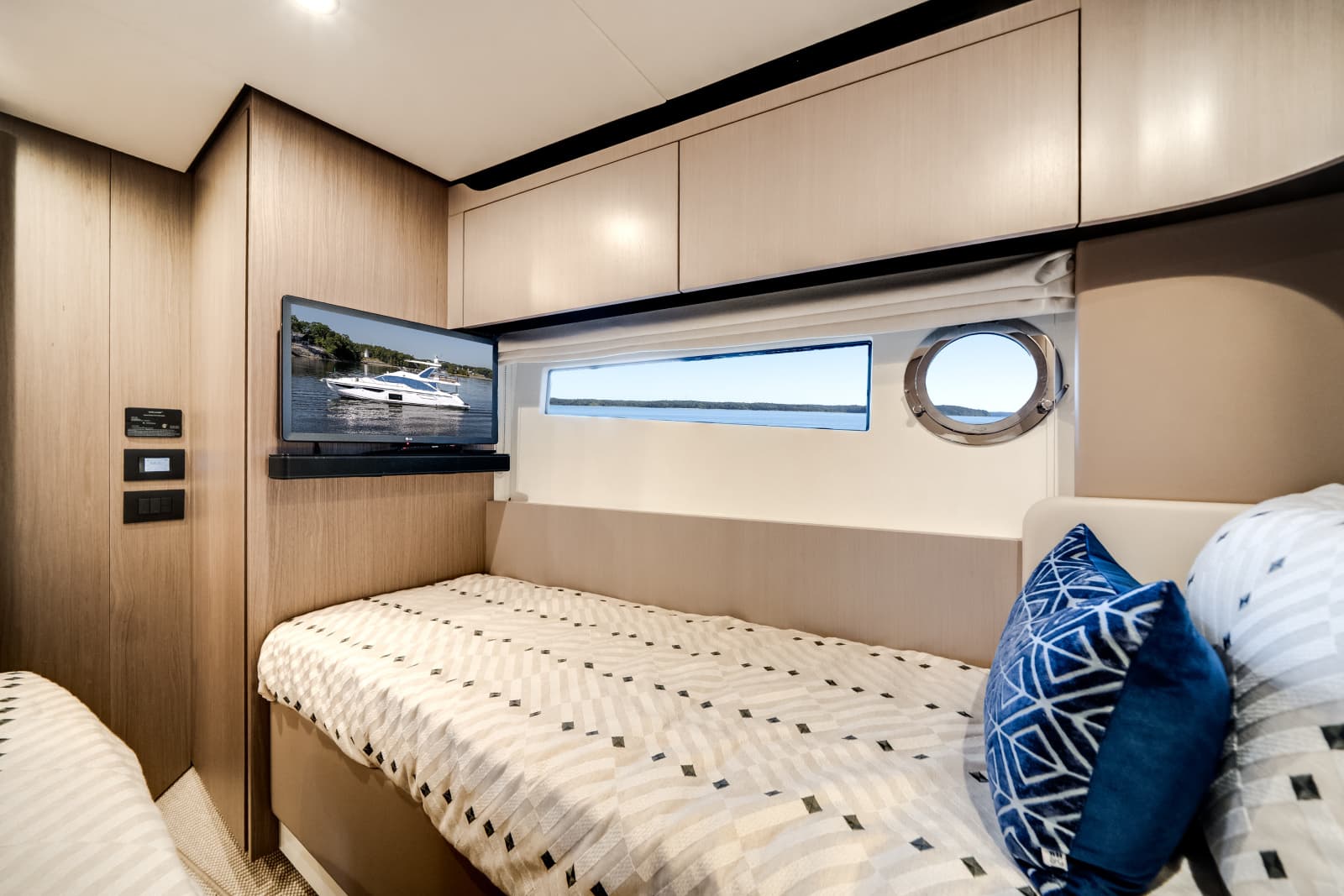 2024 Azimut FLY 60