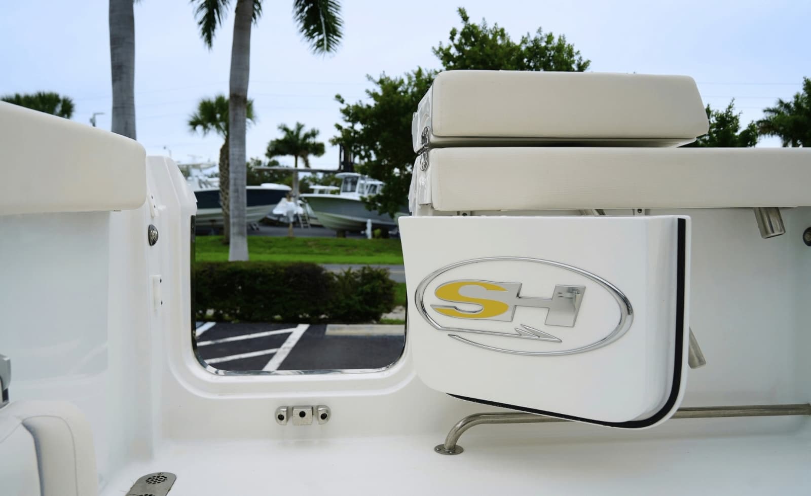 2025 Sea Hunt Gamefish 27FS