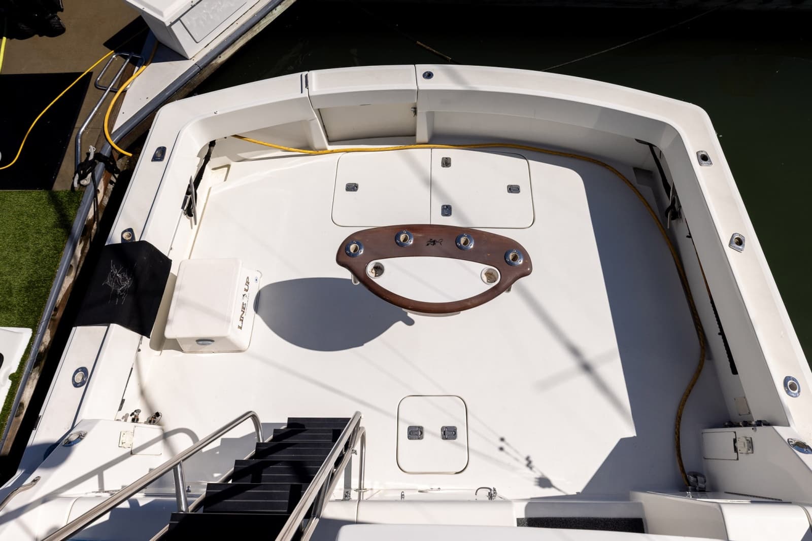 1995 Hatteras 43 Convertible