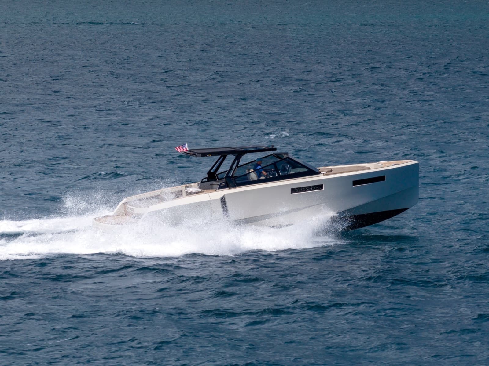 2023 Evo Marine R4