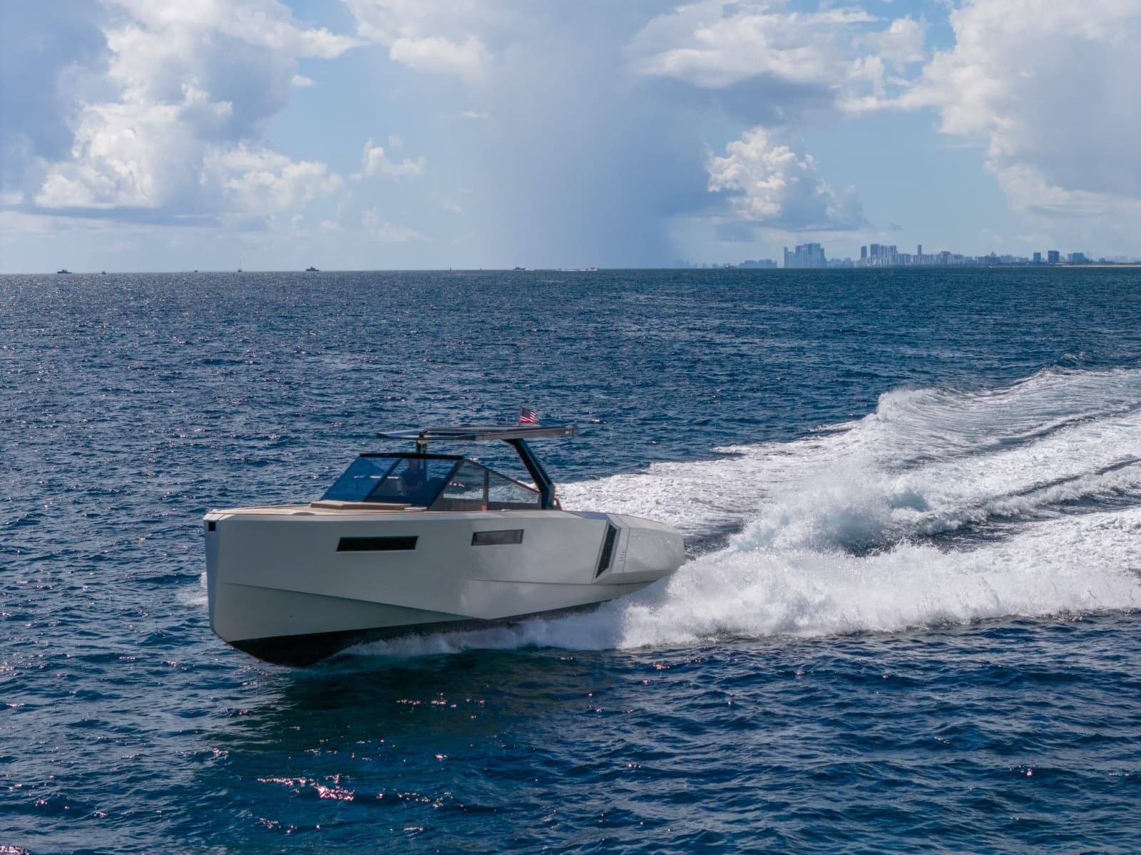 2023 Evo Marine R4