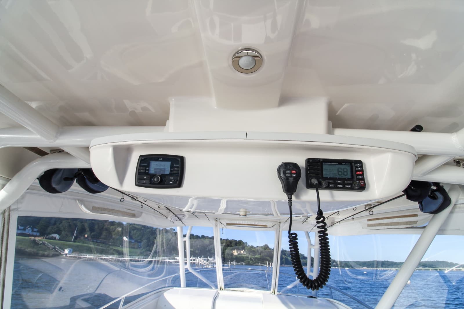2014 Everglades 350LX