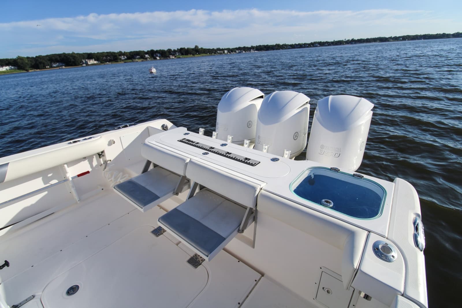 2014 Everglades 350LX