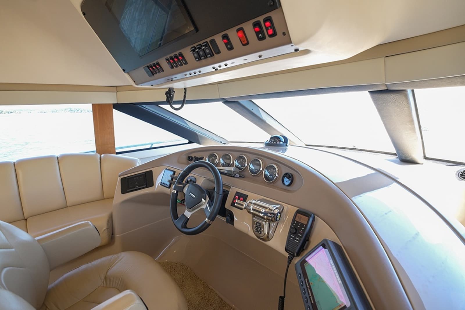 Lower helm dashboard