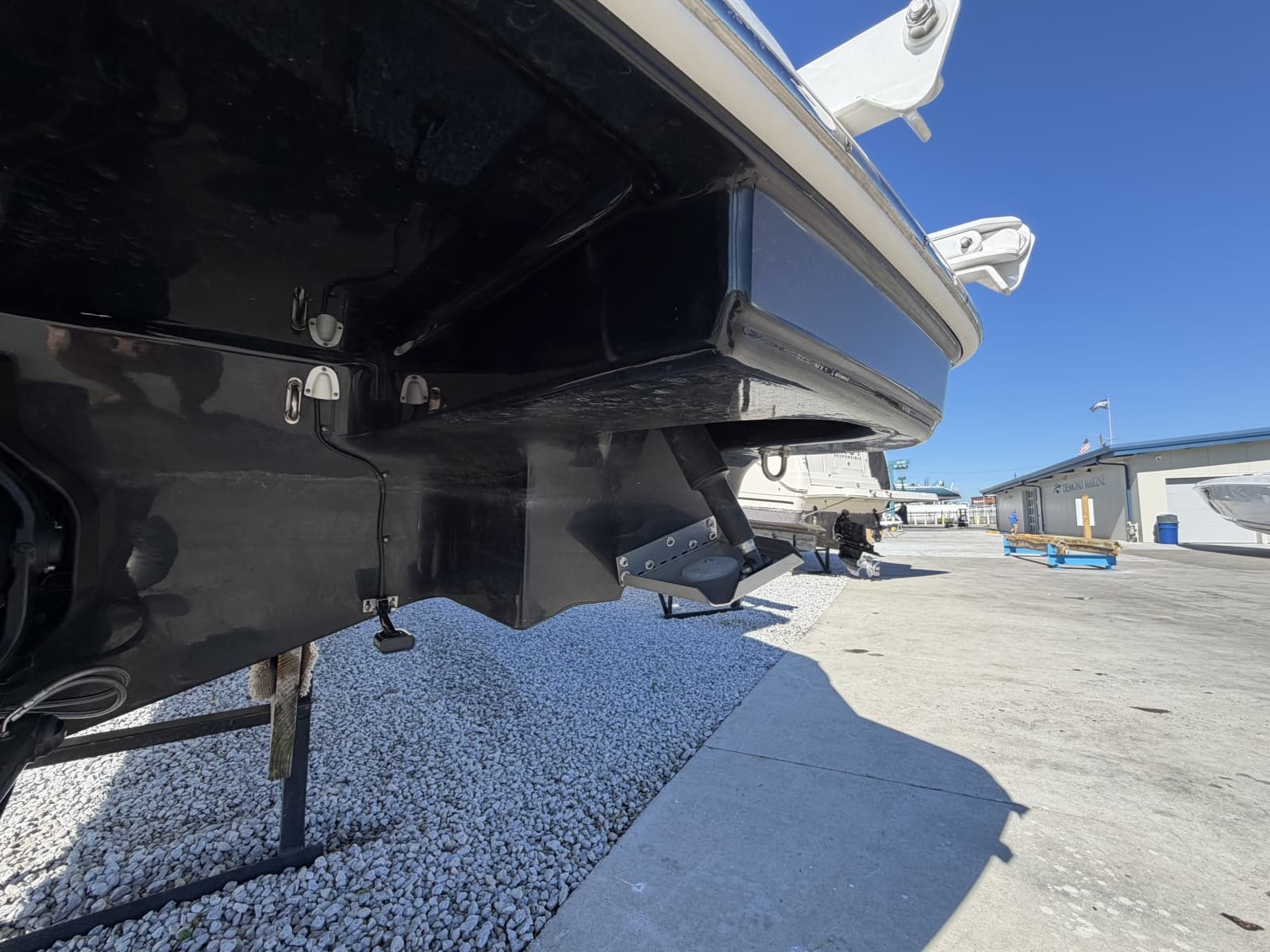 2022 Four Winns HD8