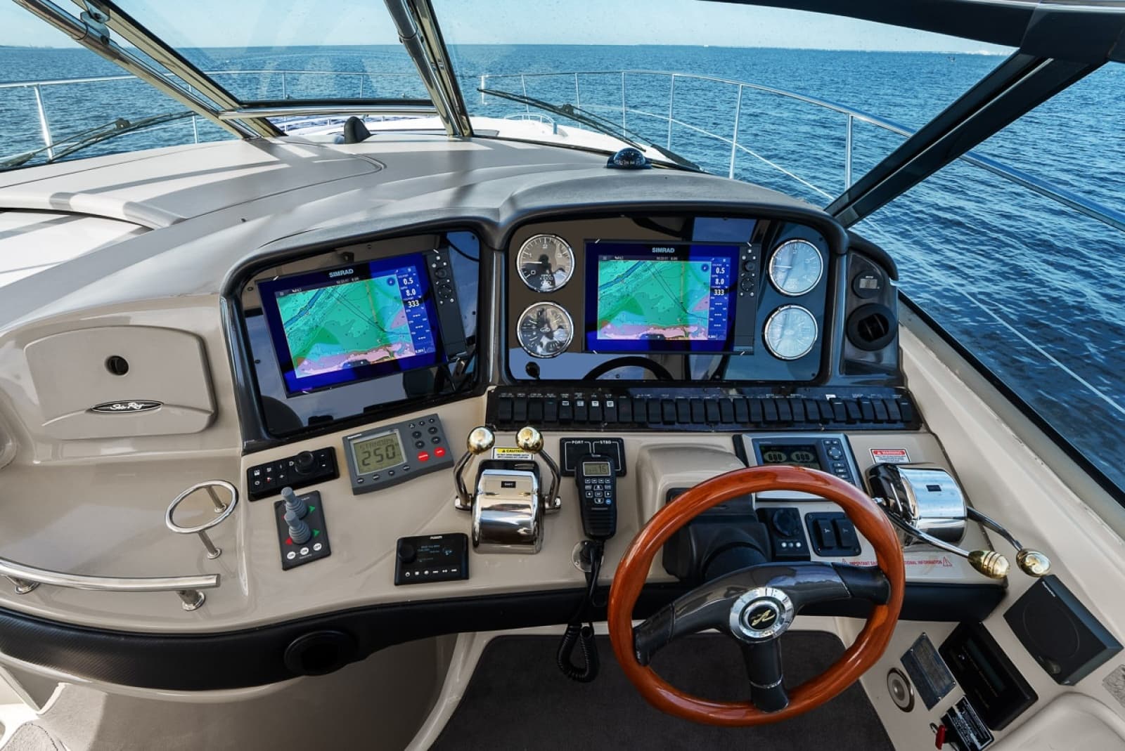 2005 Sea Ray 420 Sundancer