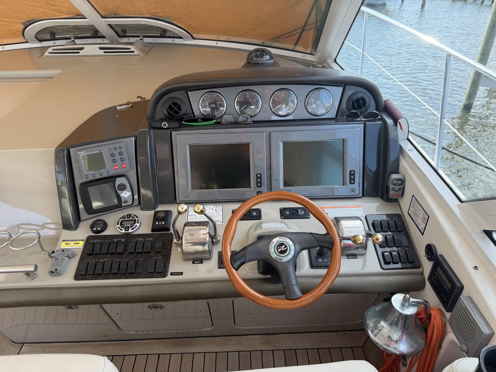 2006 Sea Ray 480 Sundancer
