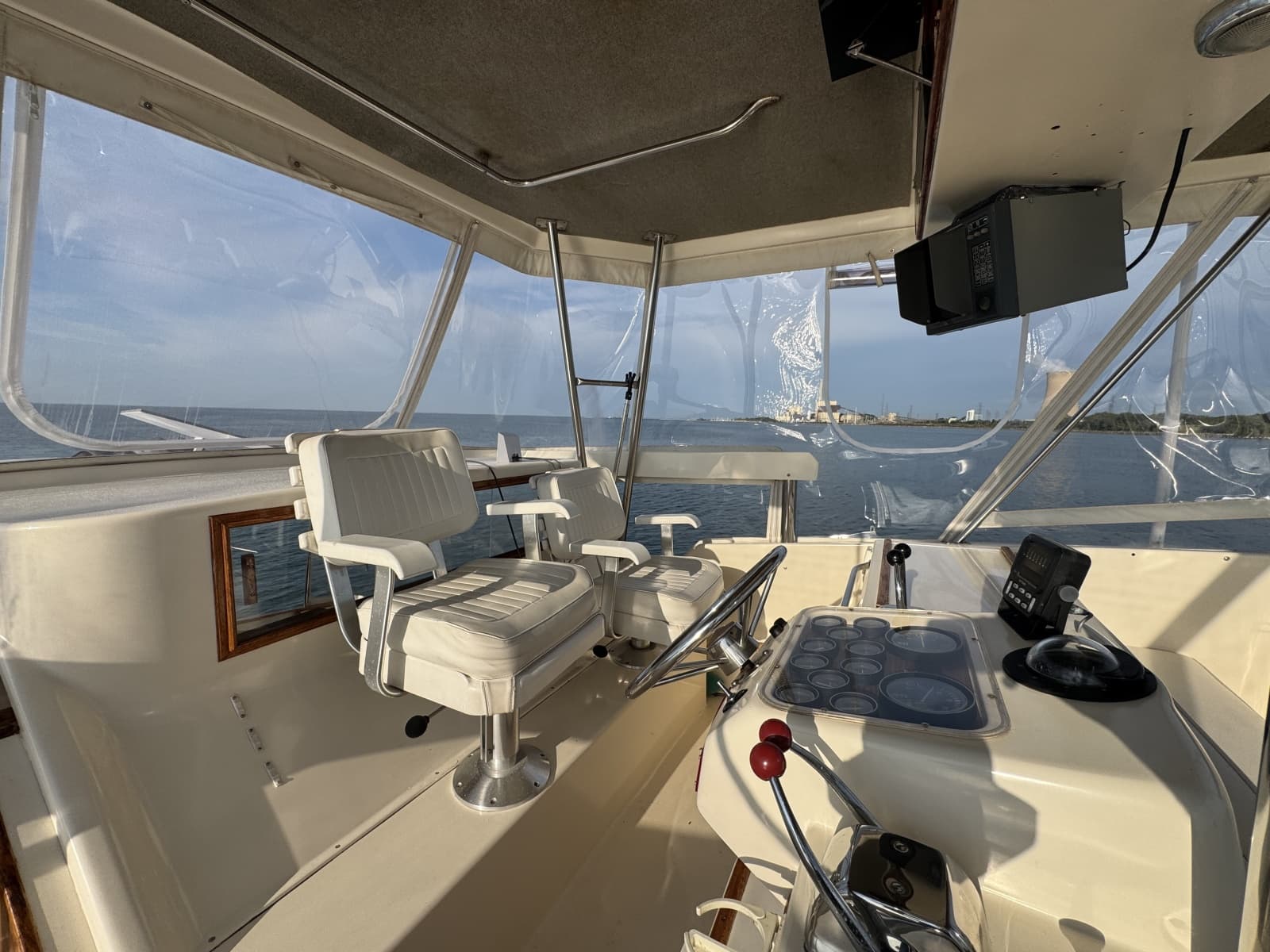 1985 Ocean Yachts 46 Sunliner