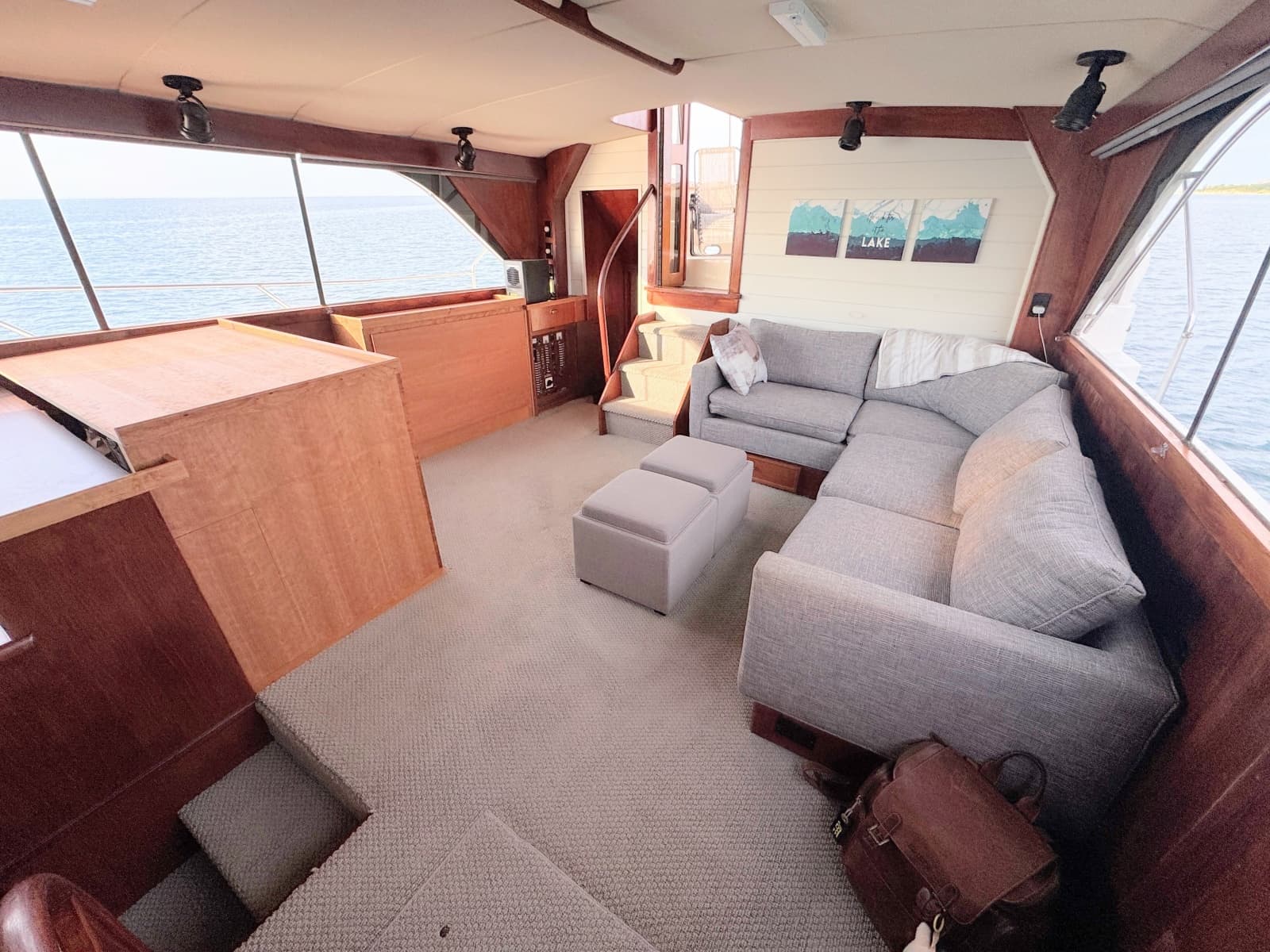 1985 Ocean Yachts 46 Sunliner