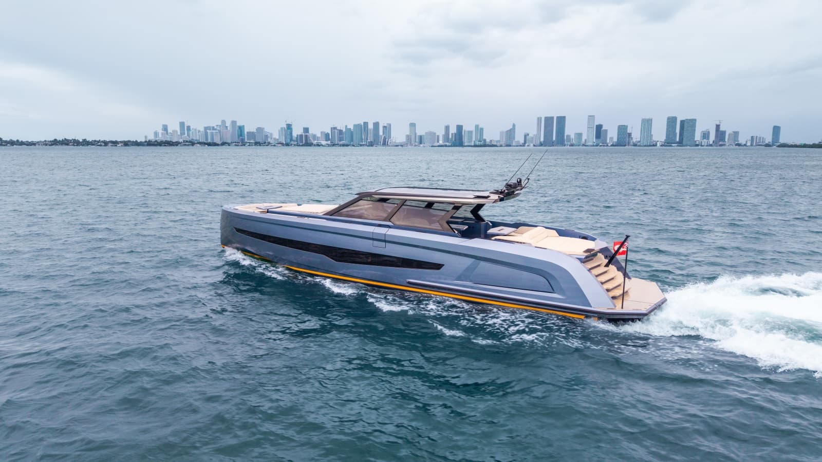 2026 Vanquish Yachts VQ70