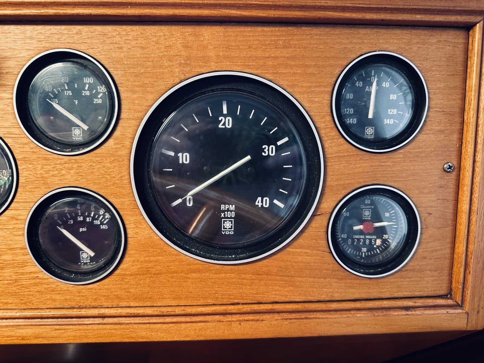 1998 Grand Banks Europa