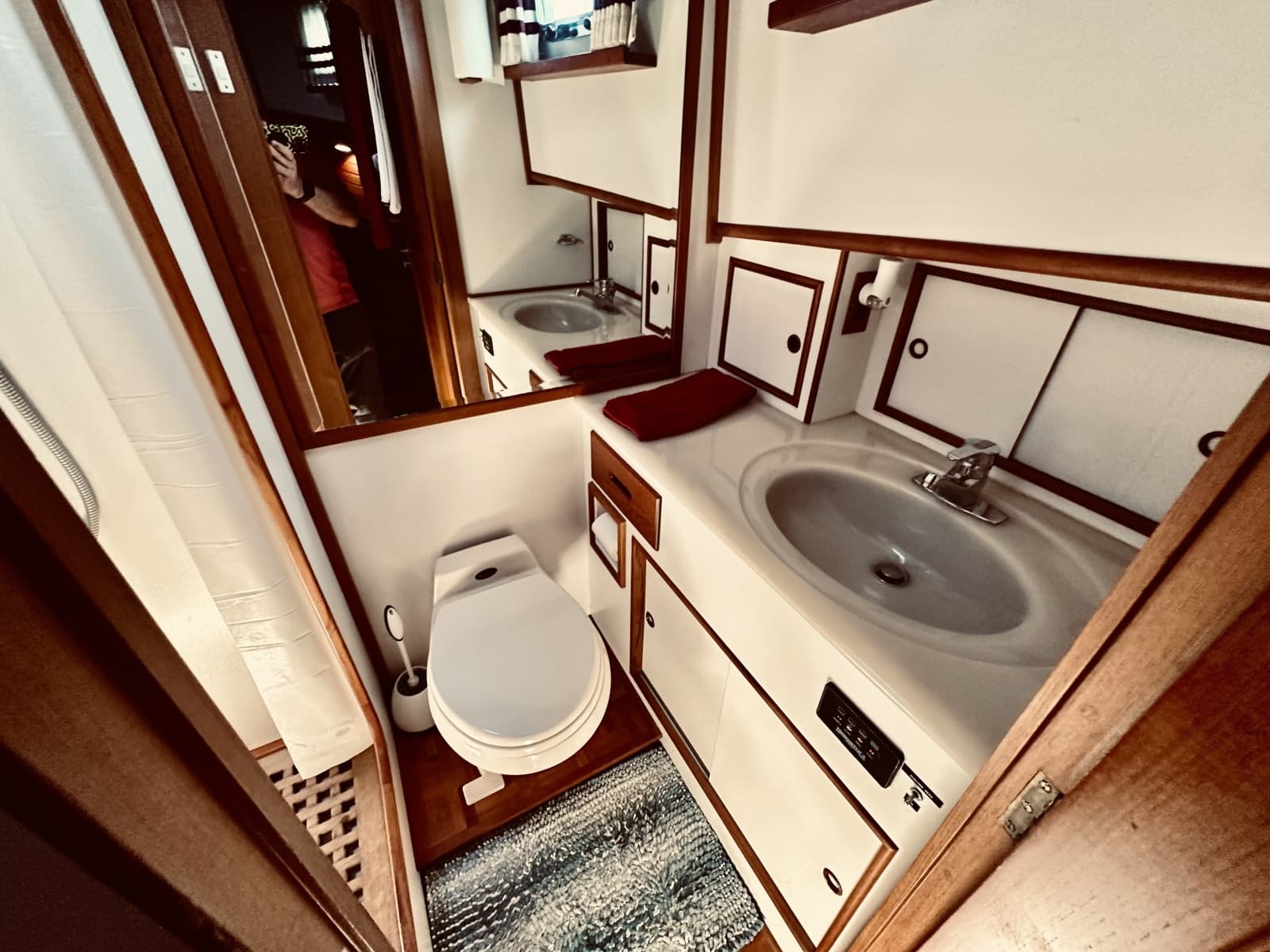 1998 Grand Banks Europa