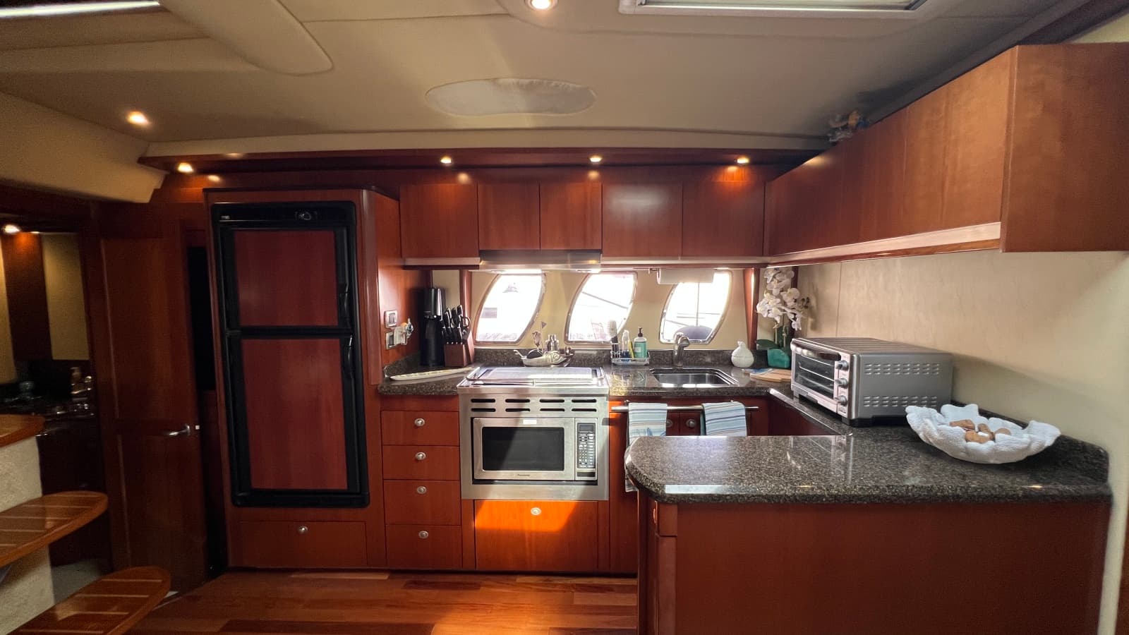 2006 Sea Ray 48 Sundancer