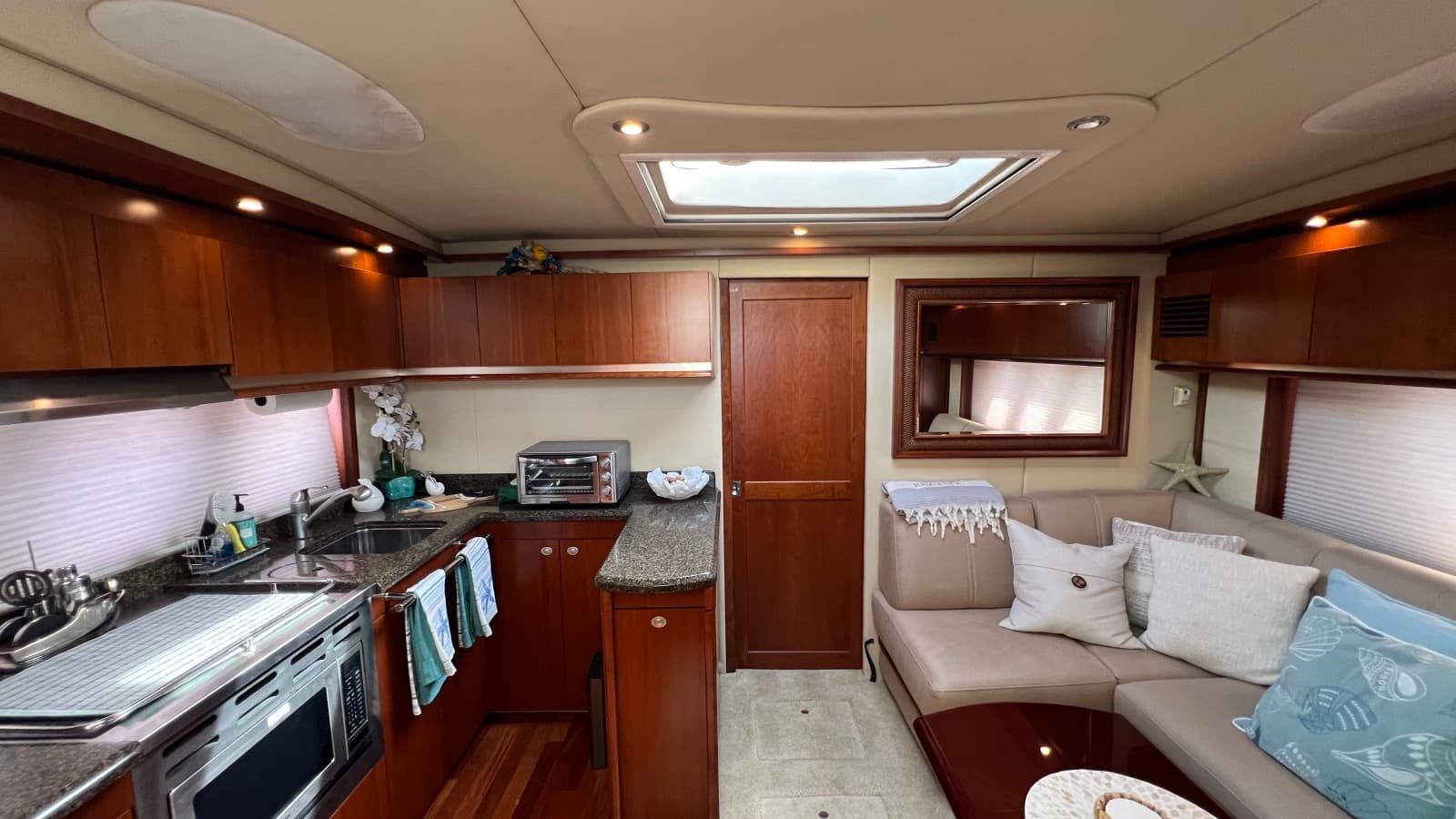 2006 Sea Ray 48 Sundancer