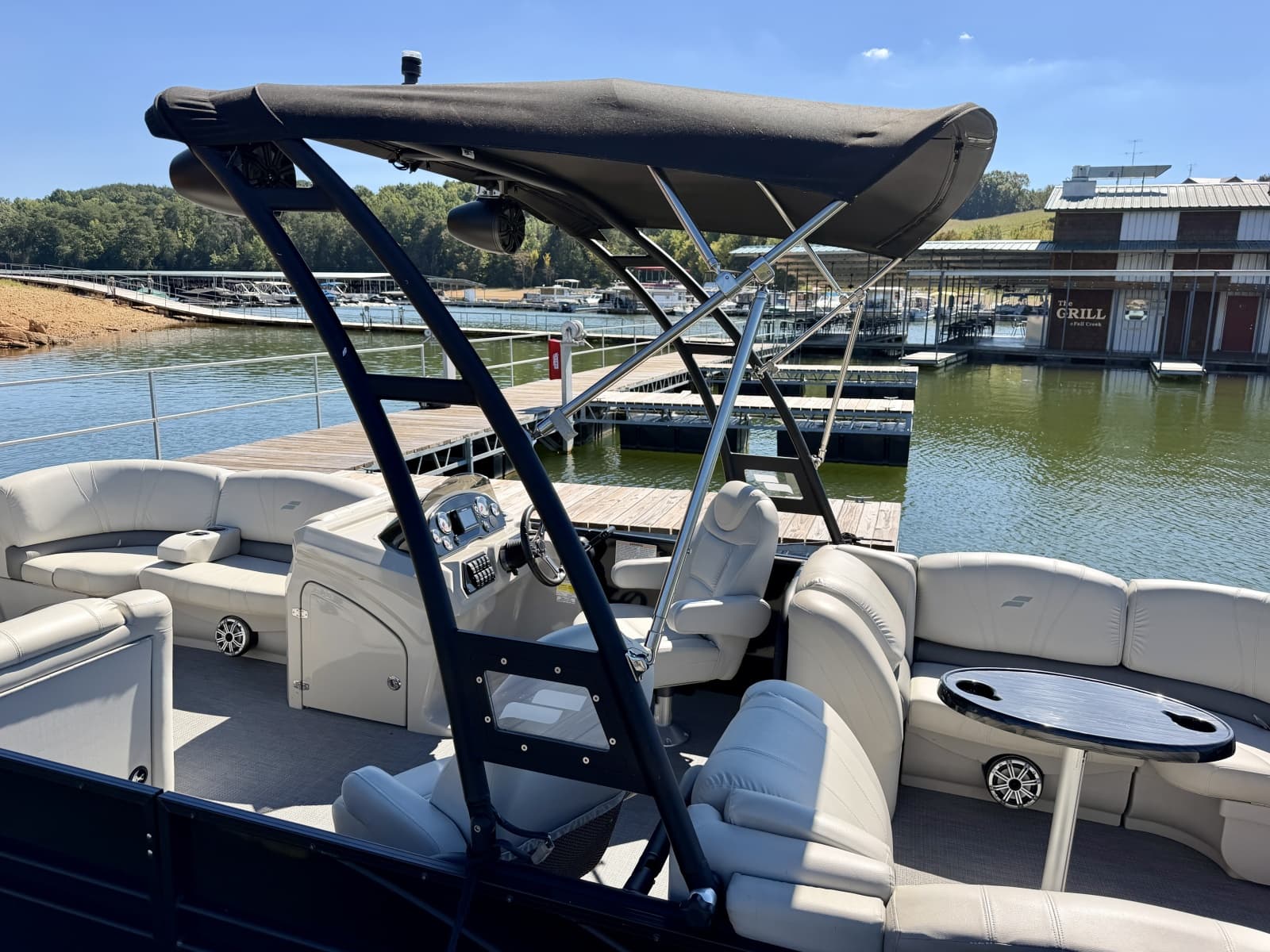 2018 Starcraft SLS 3 Tritoon