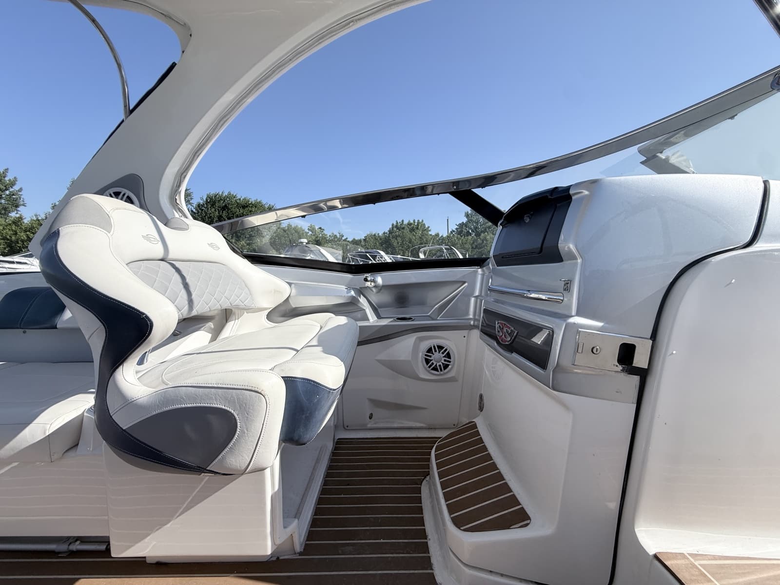 2012 Chaparral 327 SSX