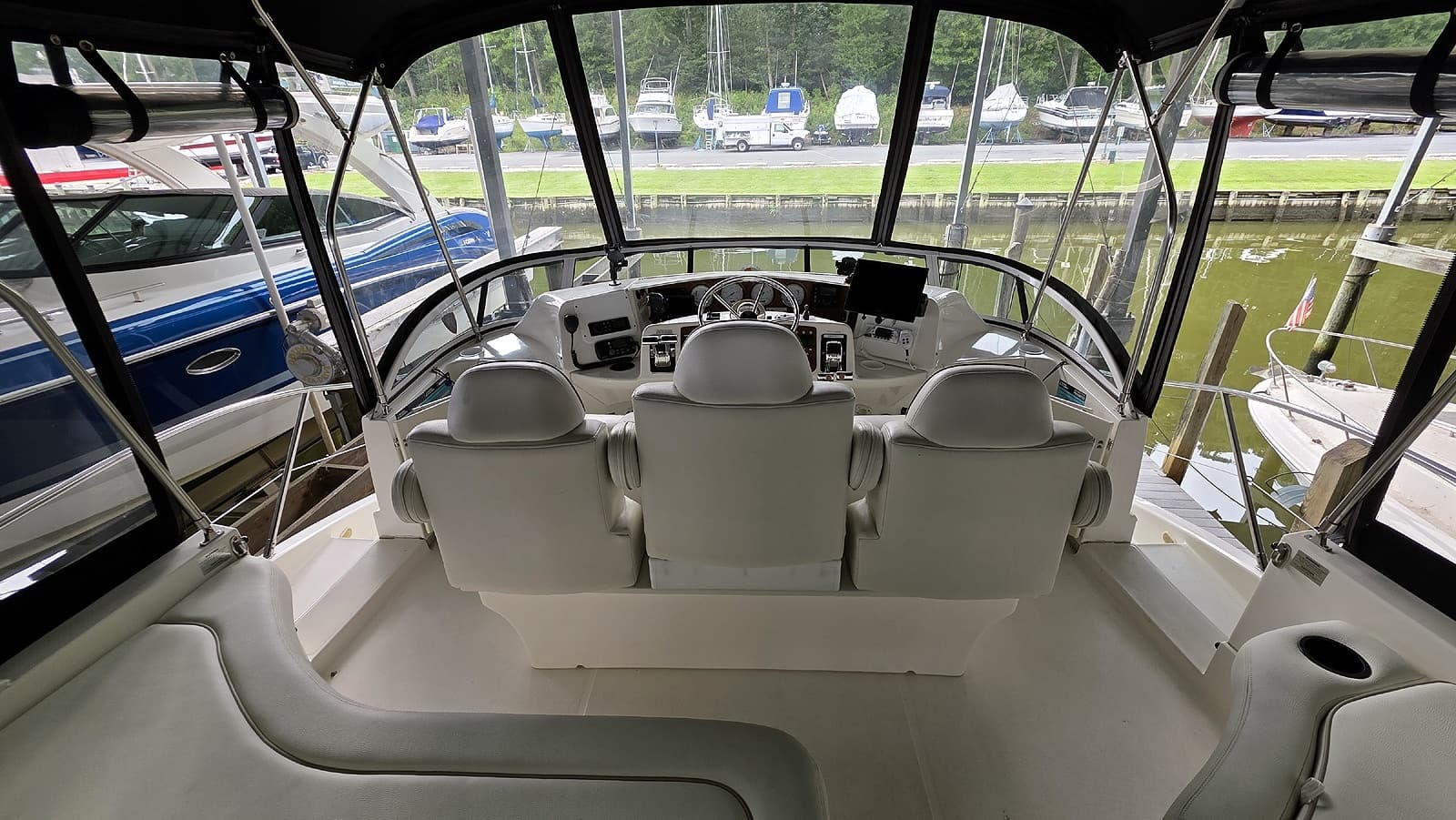 Flybridge Forward