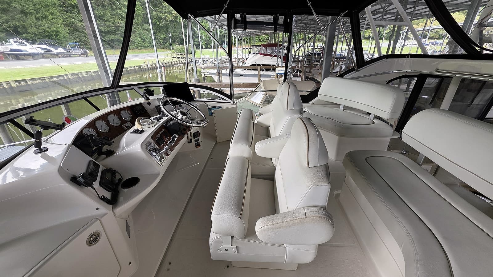 Flybridge Starboard