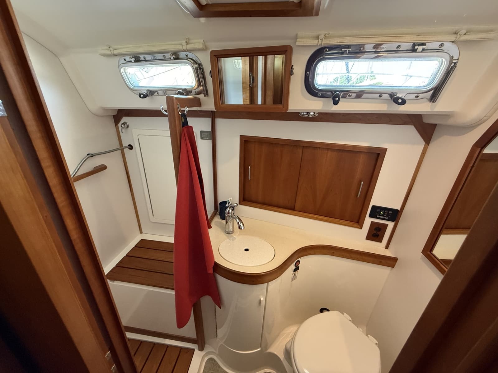 2004 Sabre 426