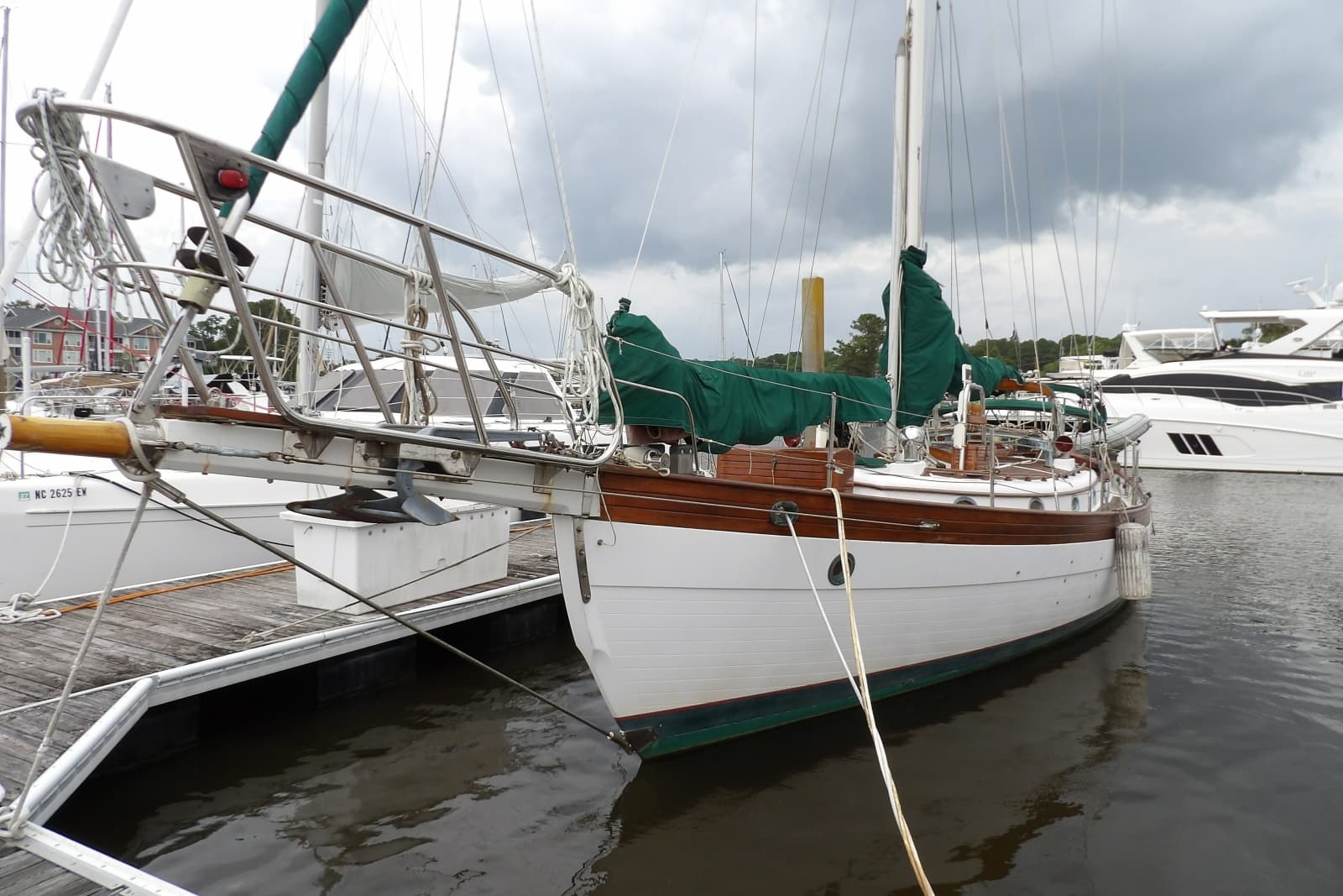 1986 Hans Christian 43 T