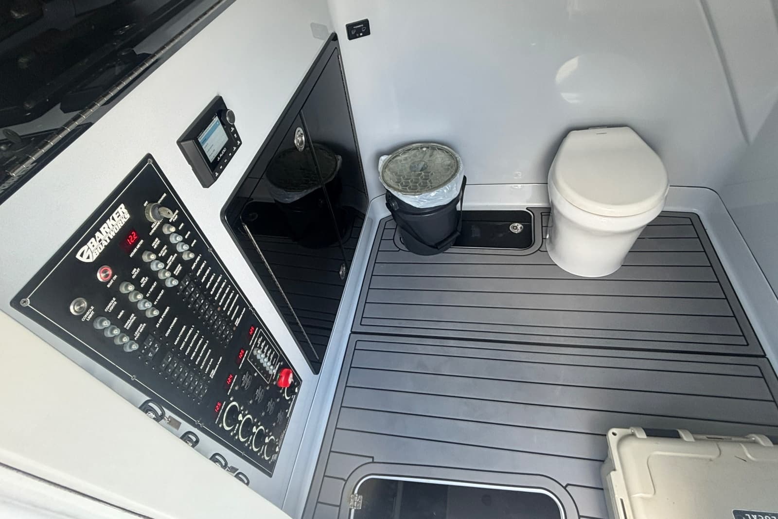 2023 Barker Boatworks 40 HPC