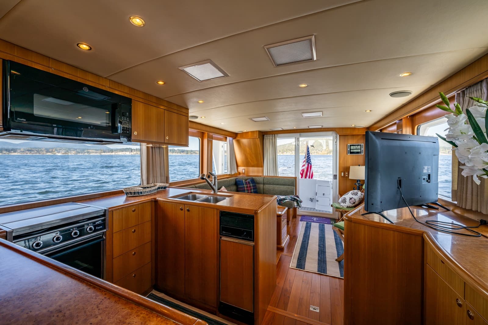 2003 Jefferson 53 Pilothouse