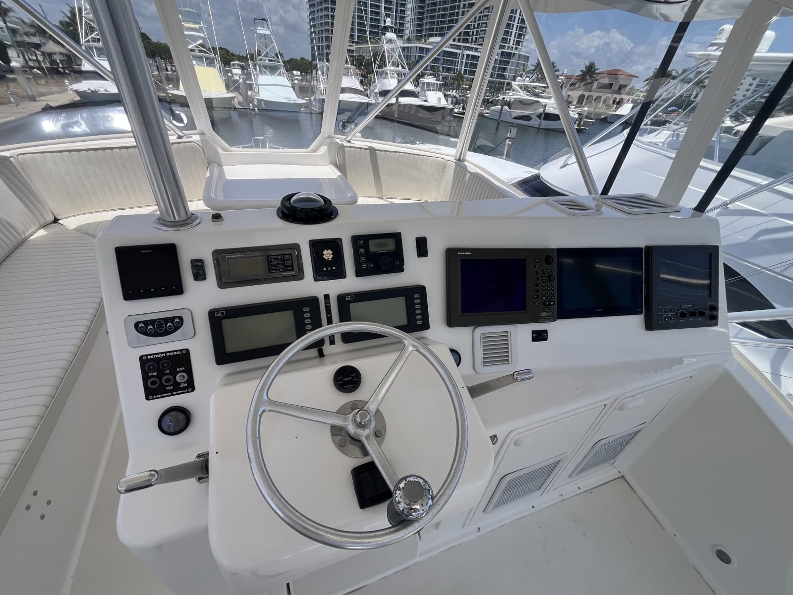 2004 Ocean Yachts 52 Super Sport