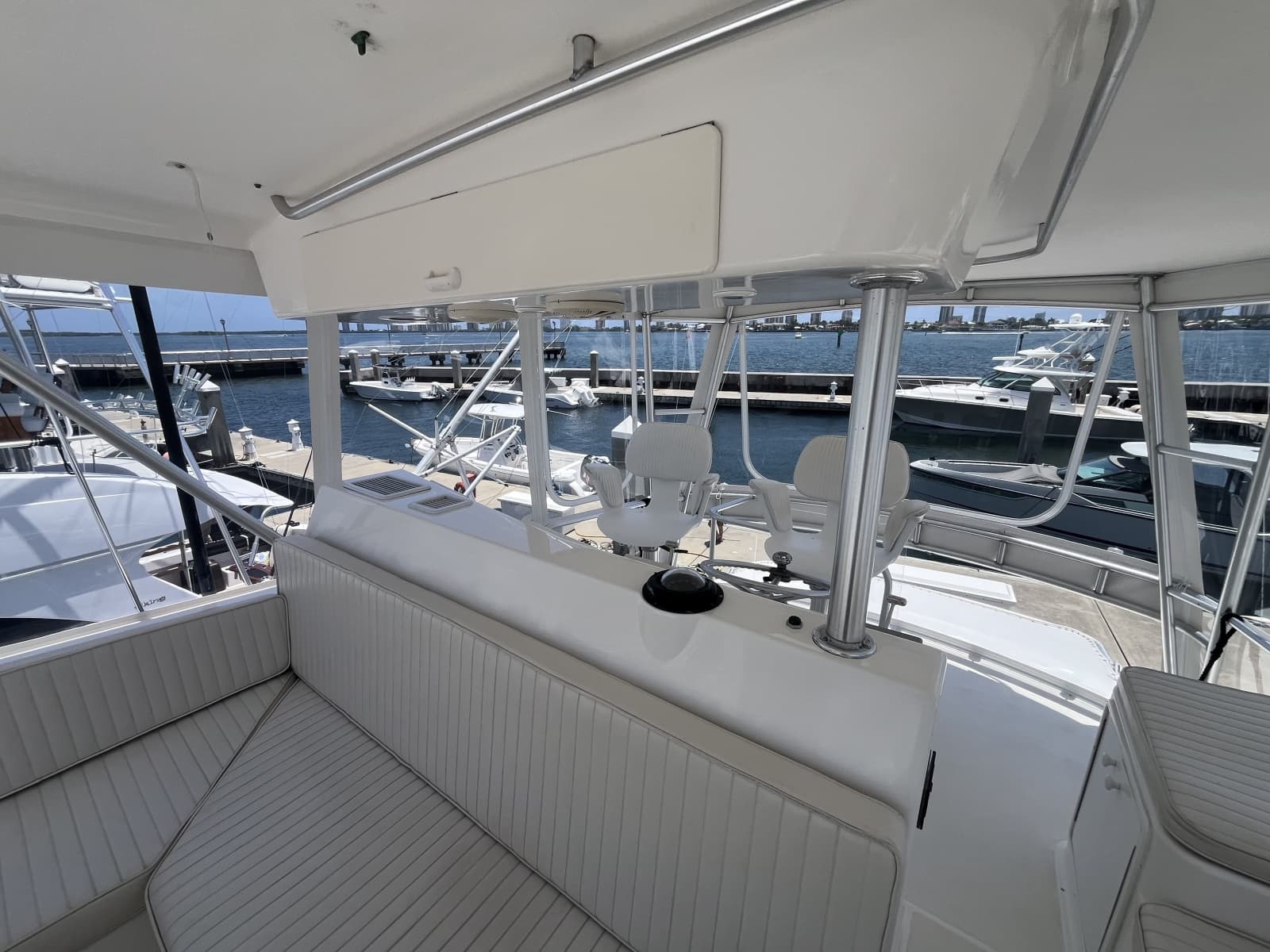 2004 Ocean Yachts 52 Super Sport