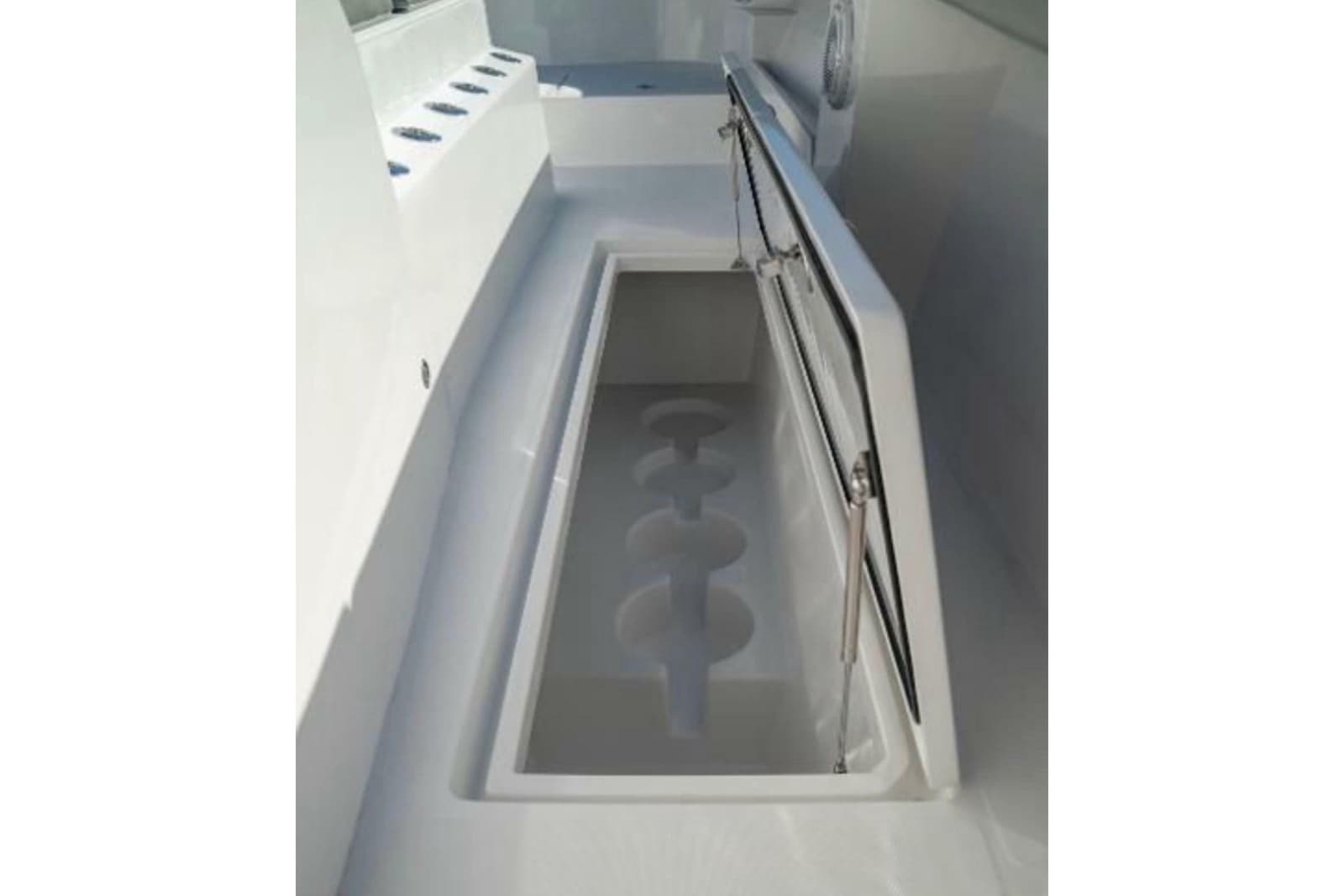 2024 Front Runner 37 Catamaran