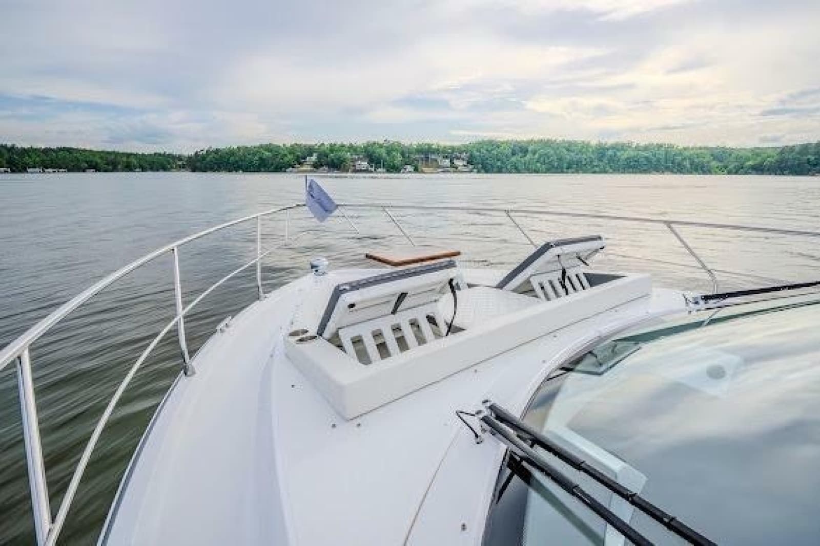 2023 Cruisers Yachts 42 Cantius