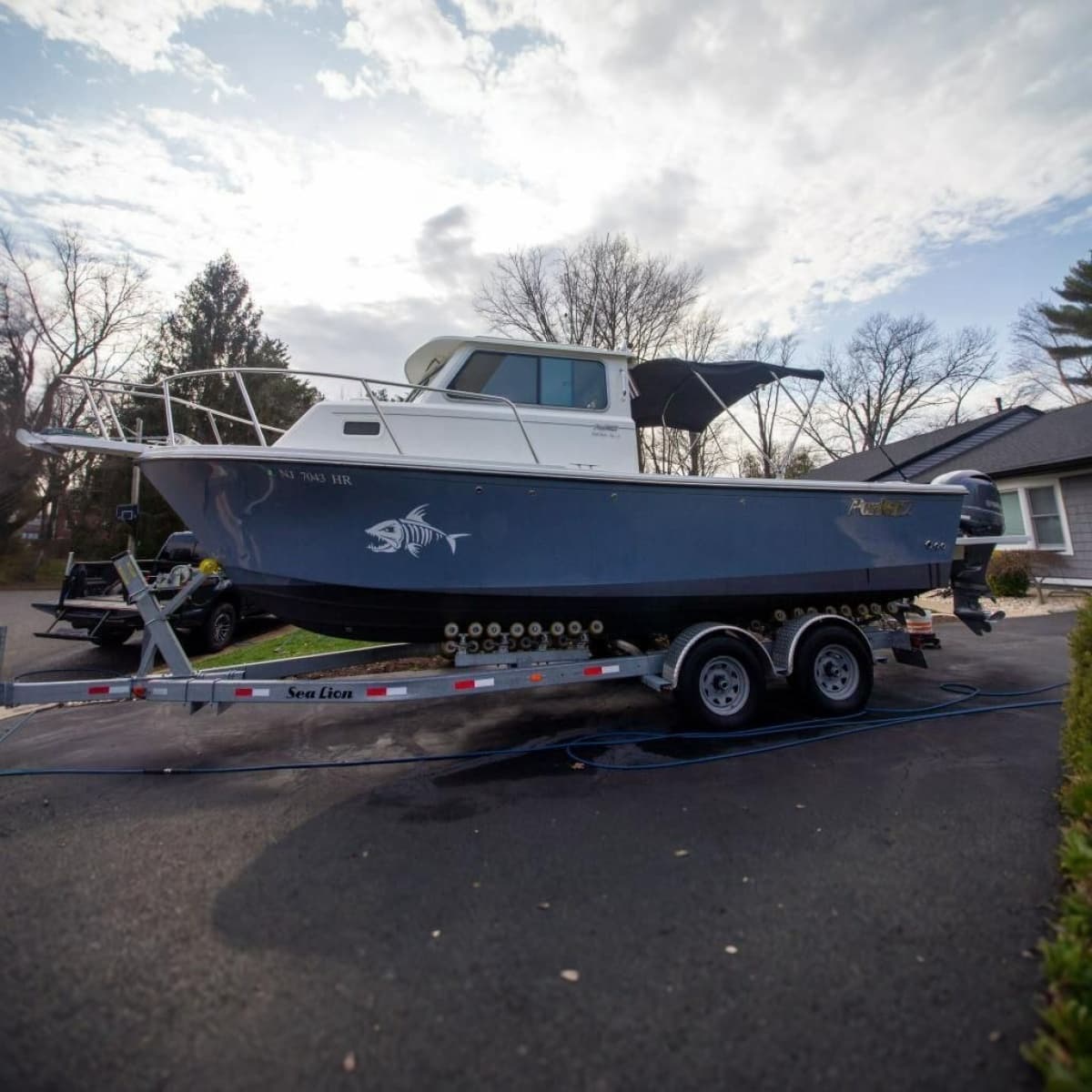 2022 Parker 2520 XLD Sport Cabin