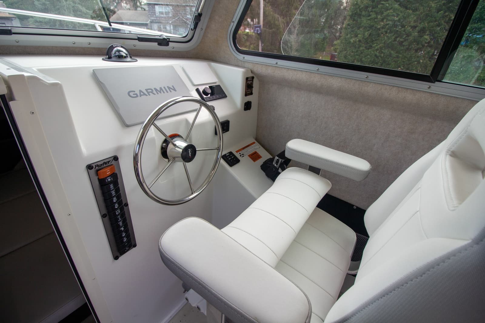2022 Parker 2520 XLD Sport Cabin