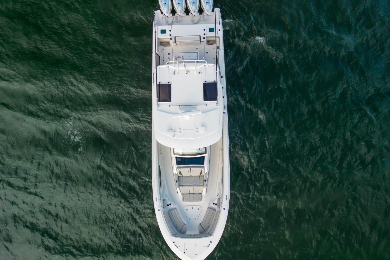 2022 Pursuit S 428 Sport