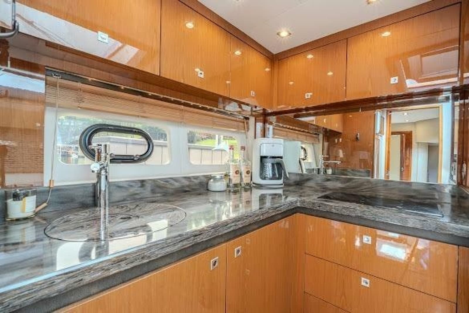 2016 Sea Ray Sundancer 510