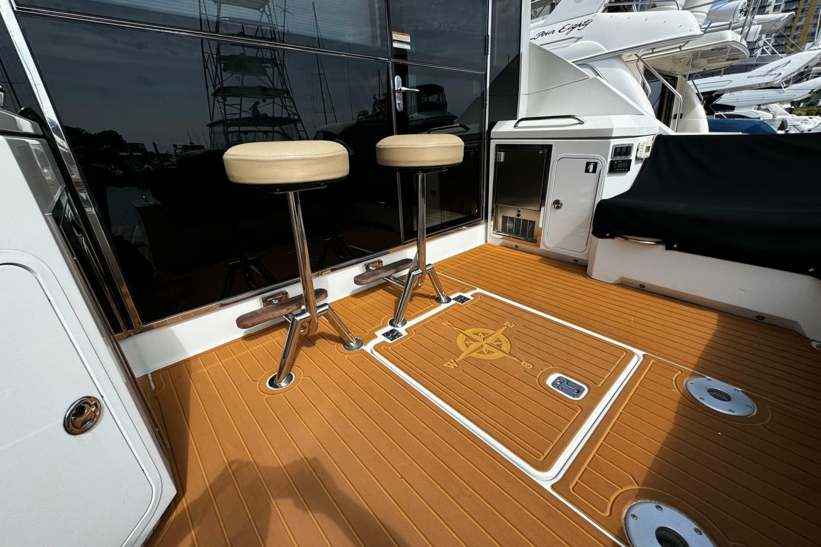 2014 Cruisers Yachts 45 Cantius