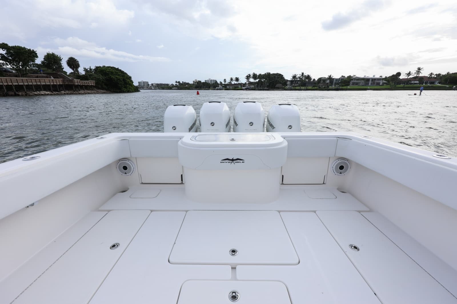 2018 Invincible 42
