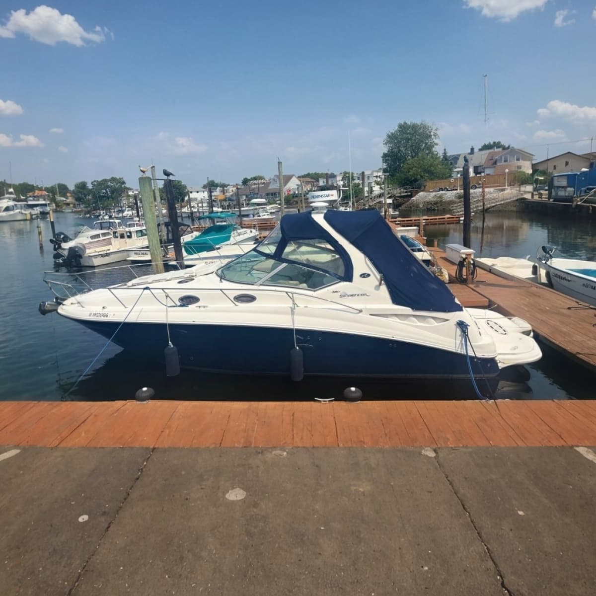 2006 Sea Ray Sundancer 320