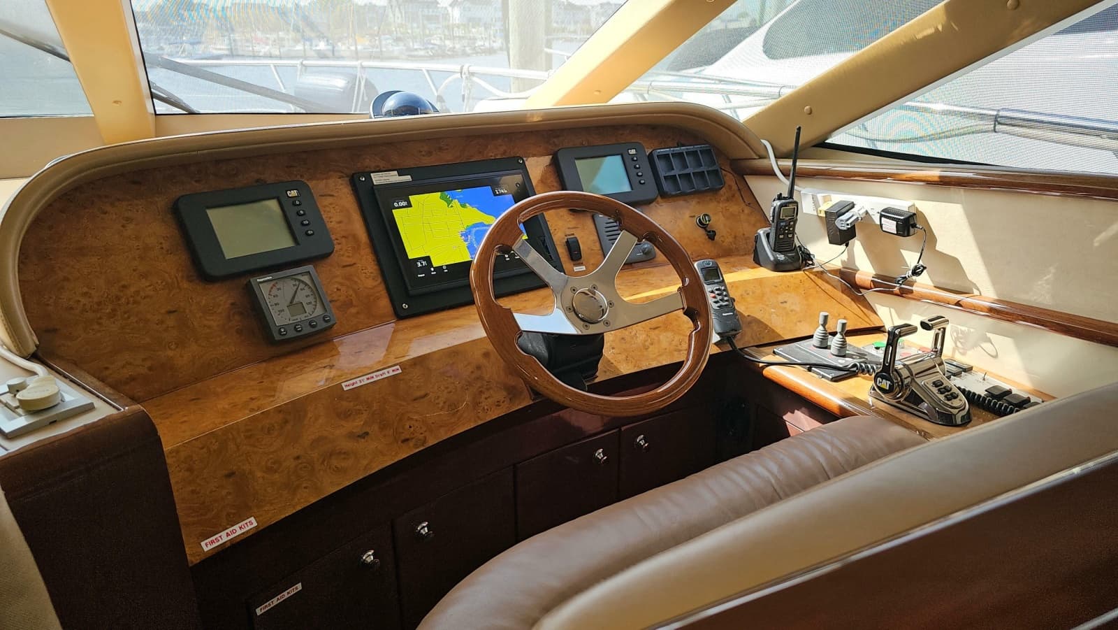 2005 Neptunus 56 Flybridge