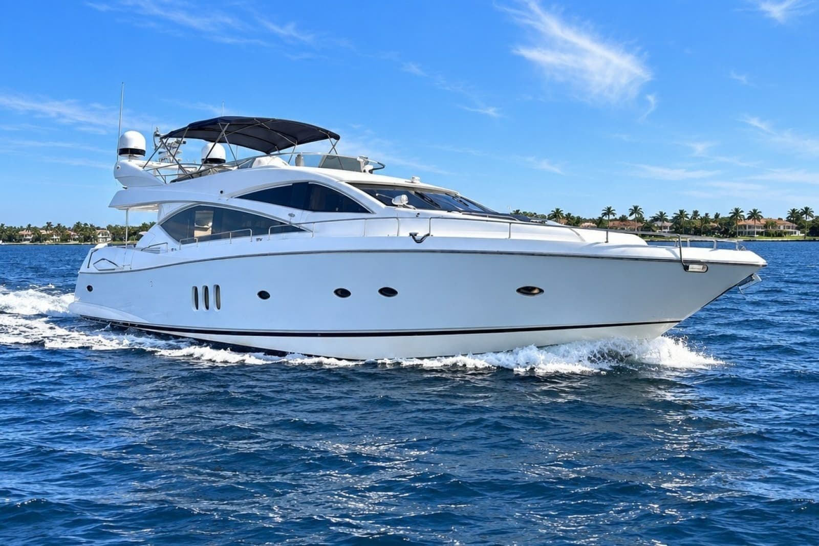 2005 Sunseeker 75 Yacht