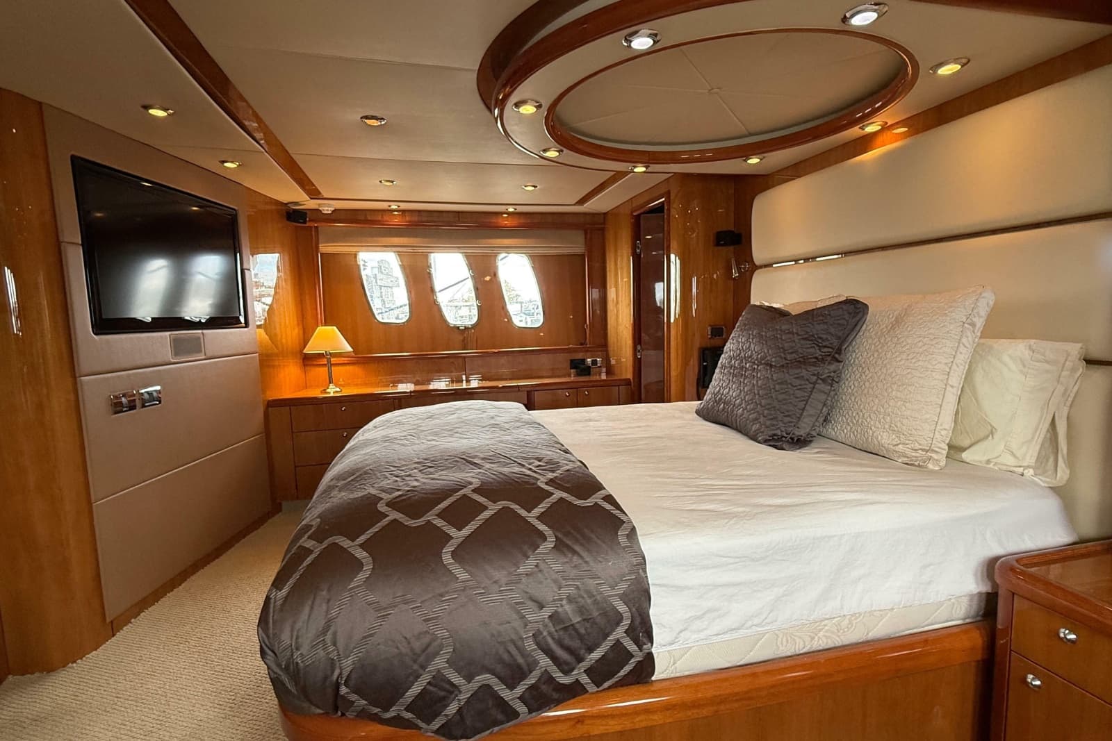 2005 Sunseeker 75 Yacht