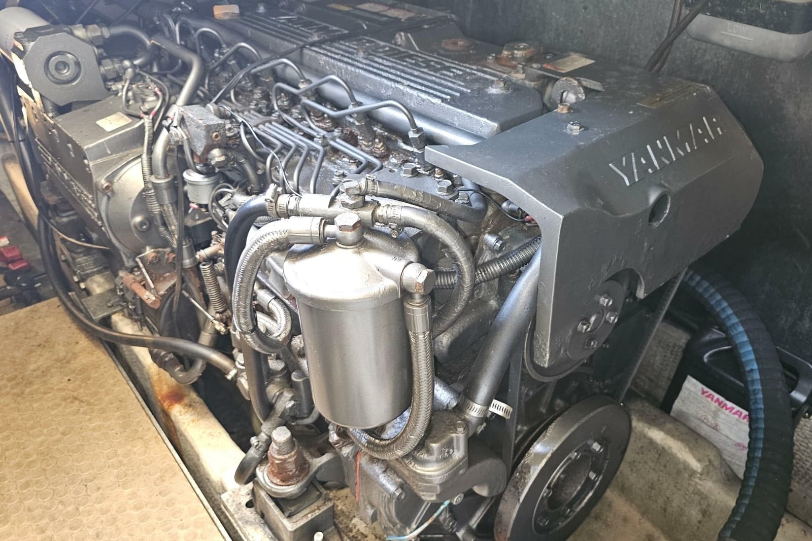 2004 Luhrs 34 Convertible