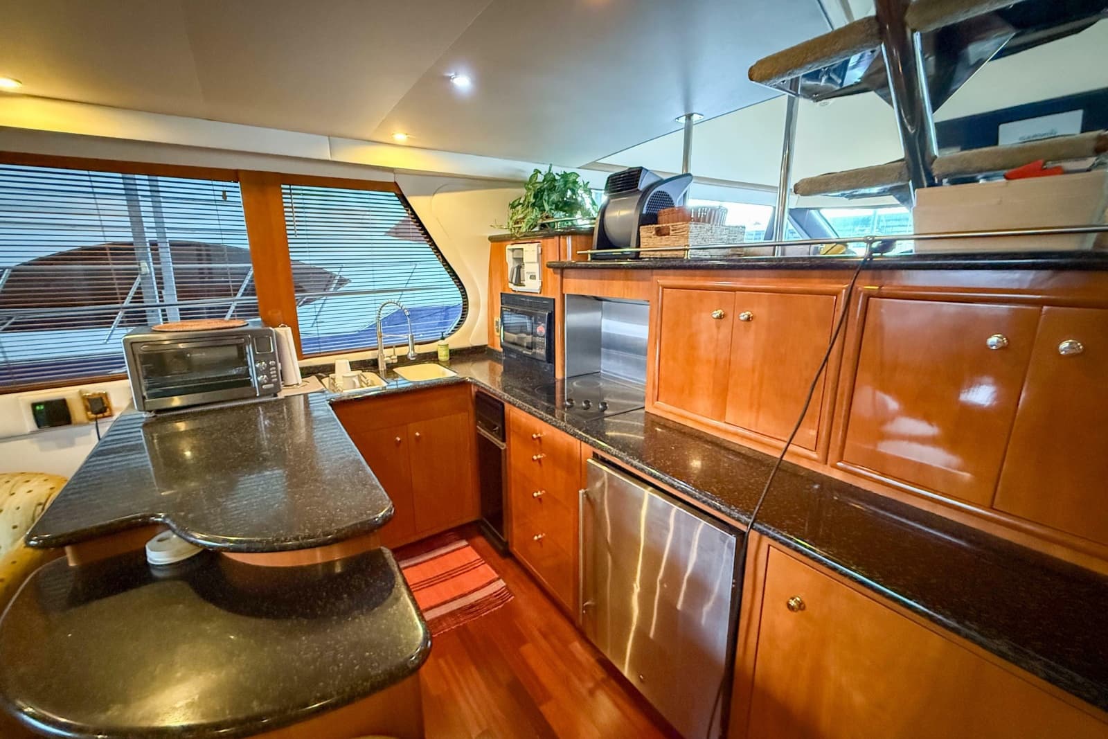 2001 Carver 570 Voyager Pilothouse